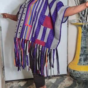 TASSLED DISHIKI TOP